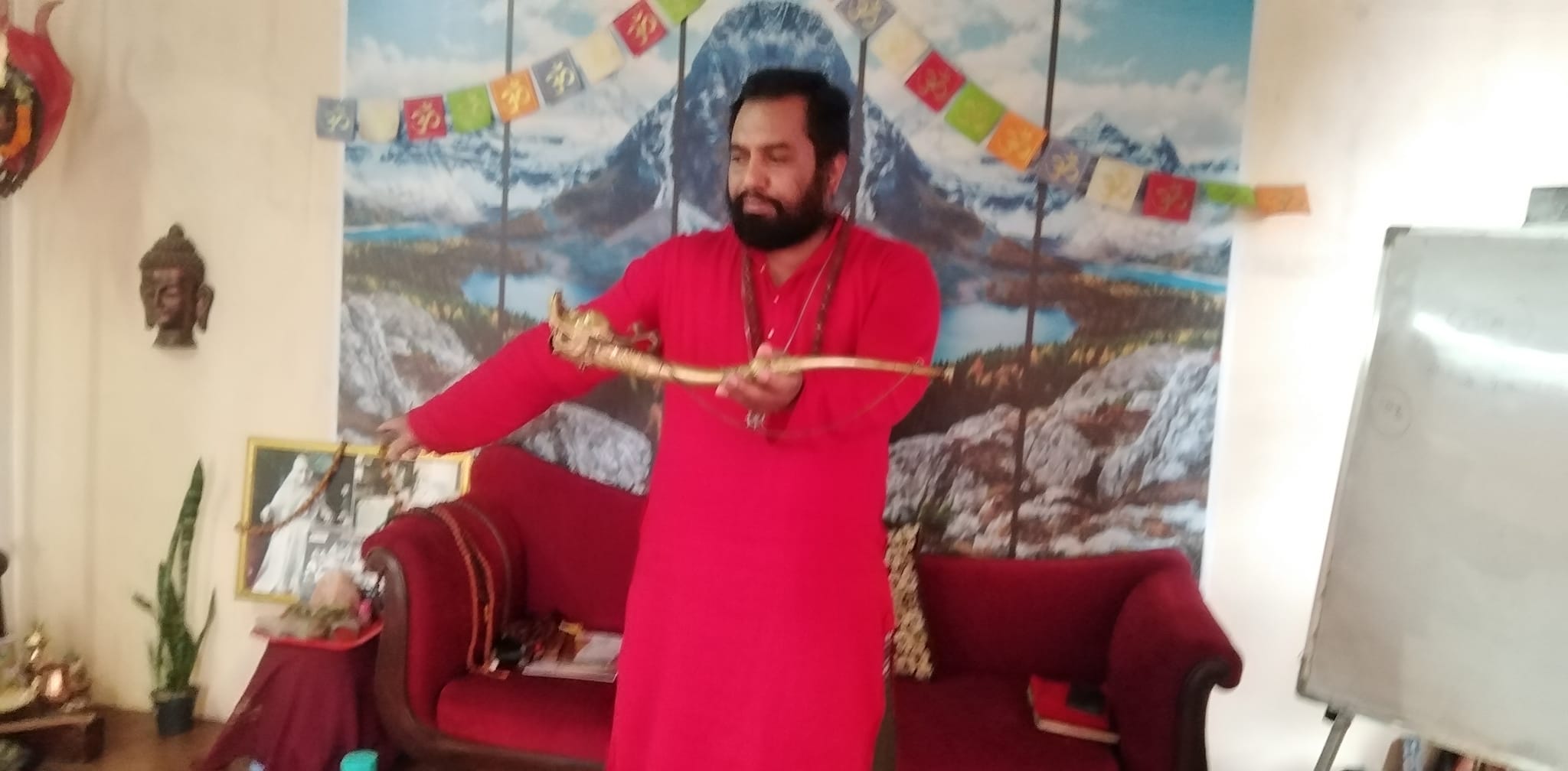 LAMAFERA Healing Triaining